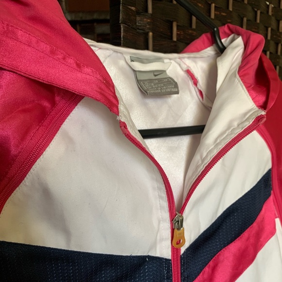 Vintage Nike Jacket - Picture 5 of 5